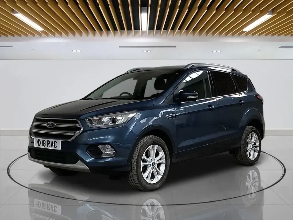 Używany Ford Kuga Titanium 120 KM (88 kW) 2018 Niebieski SUV