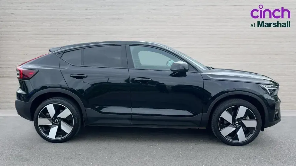 Used Volvo C40 Ultimate 300 kW (408 HP) 2022 Black SUV