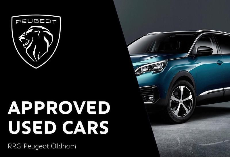 White Used 2021 Peugeot e-2008 Premium SUV | £12,995 (Fair price) - Image 1/4