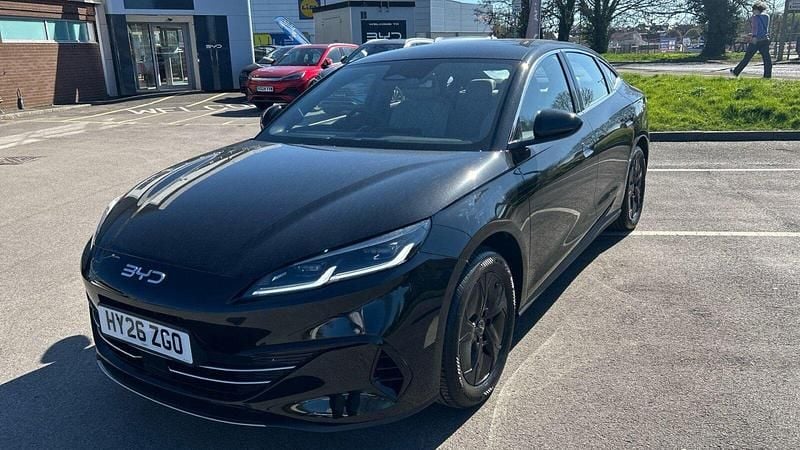 New BYD Seal Boost 184 HP (135 kW) 2026 Obsidian black