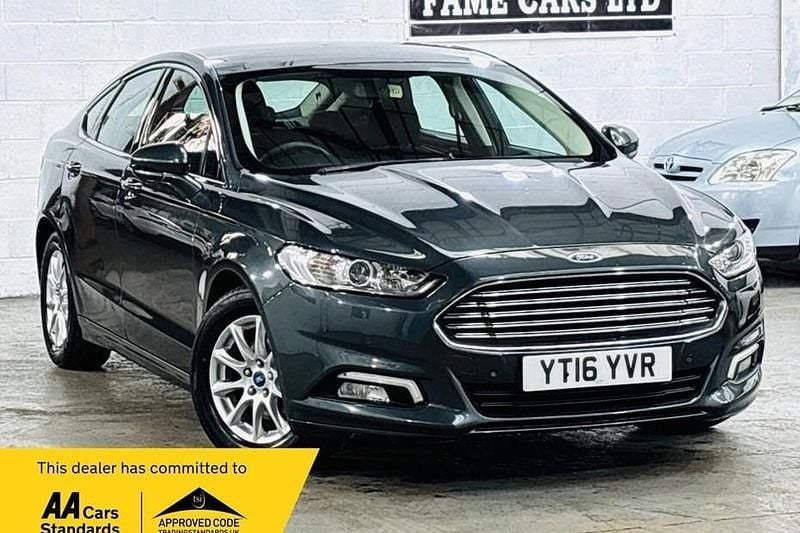 Green Used 2016 Ford Mondeo Zetec Hatchback | £4,000 (Good price) - Image 1/1