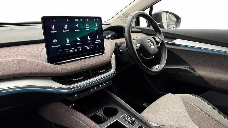 Used Skoda Enyaq iV 97 kW (132 HP) 2021 Black magic pearl effect SUV