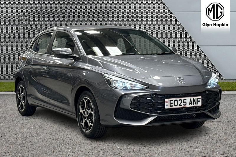 Grey New 2025 MG MG3 SE Hatchback | £14,983 (Fair price) - Image 1/4