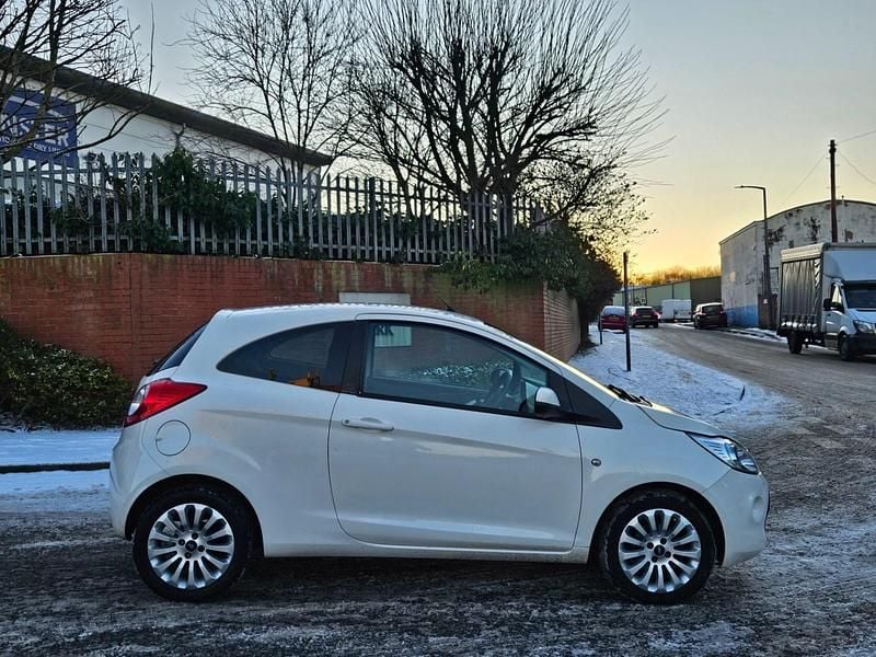 Used Ford Ka Zetec 2014 White Hatchback