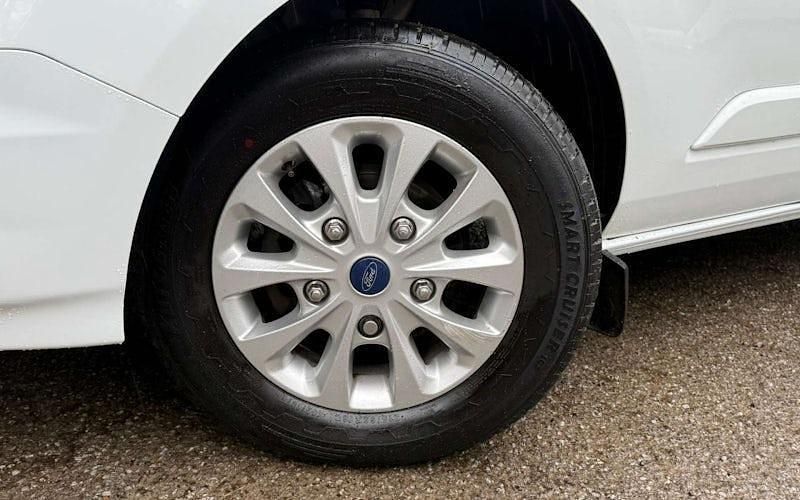 Used Ford Transit Custom Limited 131 HP (96 kW) 2023 Van