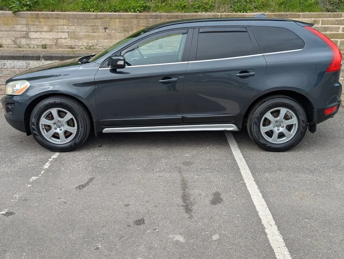 Used Volvo XC60 SE 163 HP (119 kW) 2008 Grey SUV