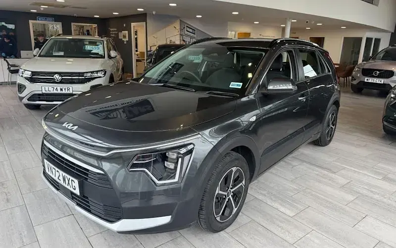 Usado Kia Niro 141 HP (103 kW) 2023 SUV
