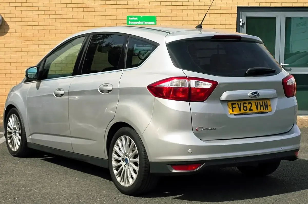 Used Ford C-MAX Titanium 113 HP (83 kW) 2012 Silver MPV