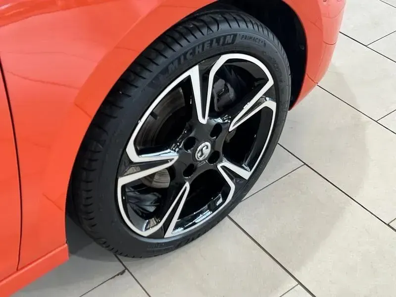 Used Vauxhall Corsa Edition 99 HP (72 kW) 2022 Orange Hatchback