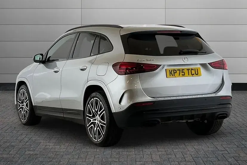 Used Mercedes GLA200 AMG Line Premium 161 HP (118 kW) 2025 High tech silver SUV