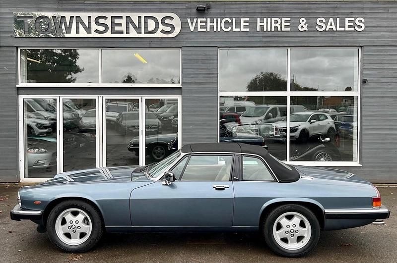 Used Jaguar XJS 284 HP (208 kW) 1986 Blue Sedan