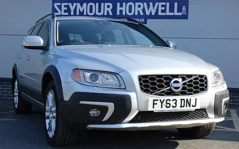 Used Volvo XC70 SE Lux 215 HP (158 kW) 2015 Estate