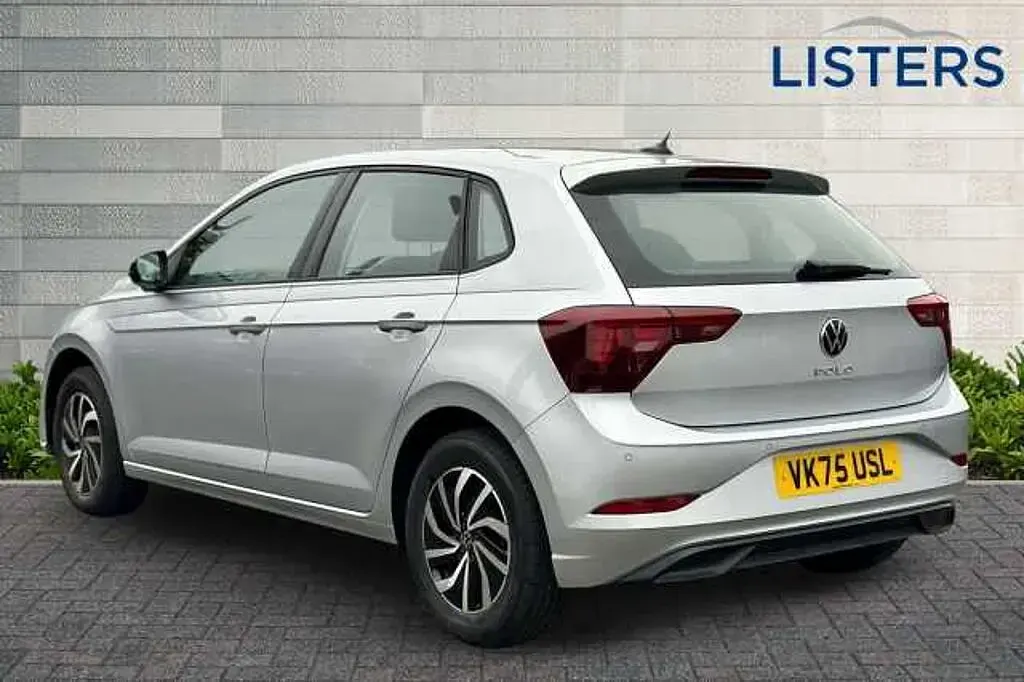 Used VW Polo Life 95 HP (69 kW) 2025 Silver Hatchback