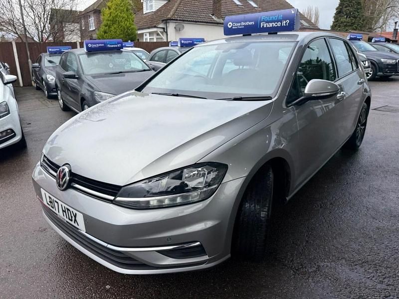 Used VW Golf VII SE 110 HP (80 kW) 2017 Silver Hatchback