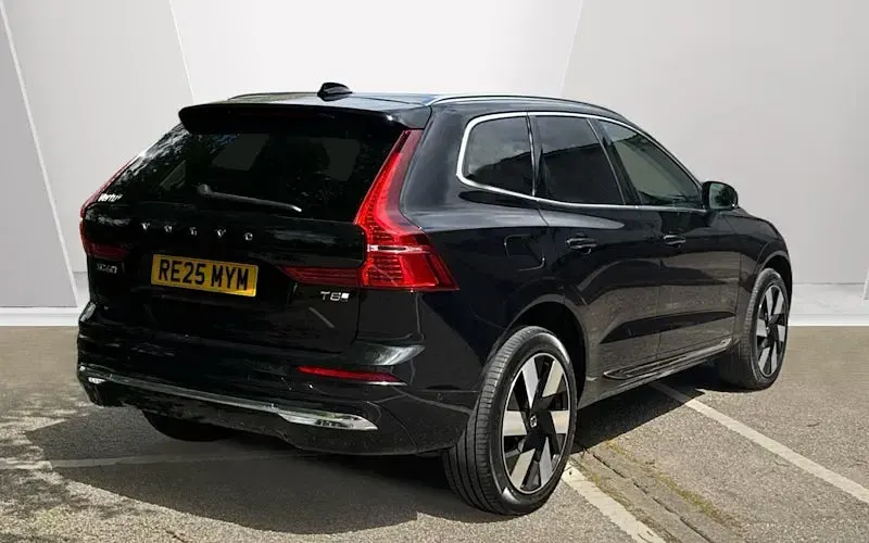 Usado Volvo XC60 Ultra 455 HP (334 kW) 2024 Preto SUV