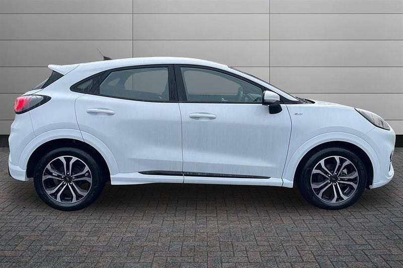Used Ford Puma ST-Line 125 HP (91 kW) 2023 White Hatchback