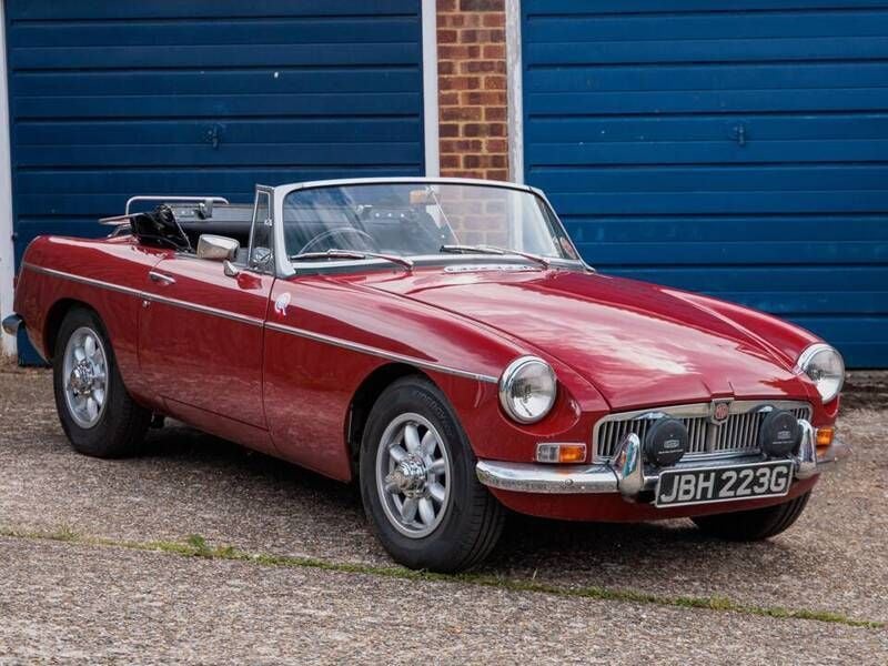 Others Used 1969 MG B Cabriolet | £14,000 - Image 1/4