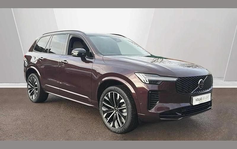 New Volvo XC90 Plus 247 HP (181 kW) 2025 Red SUV