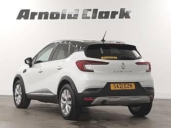 Usado Renault Captur Iconic 130 HP (95 kW) 2021 Branco SUV