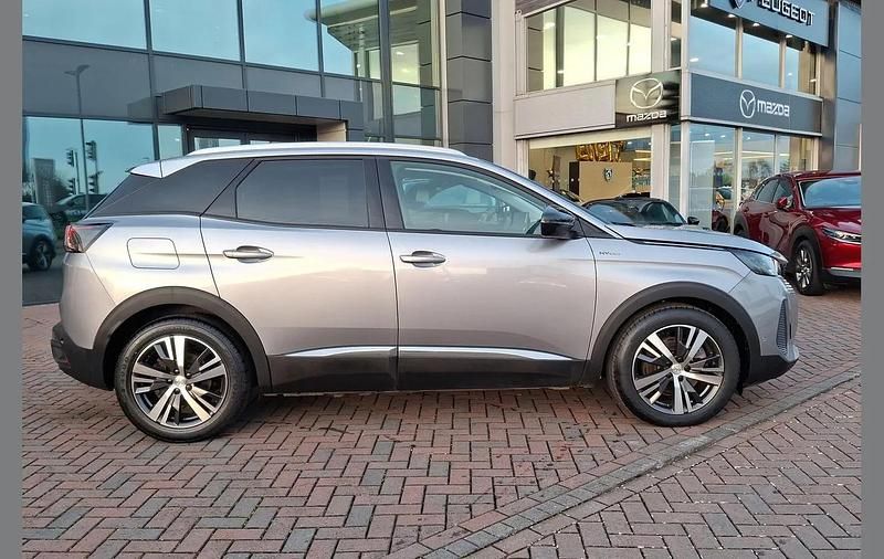 Used Peugeot 3008 Allure Premium 222 HP (163 kW) 2021 Grey SUV