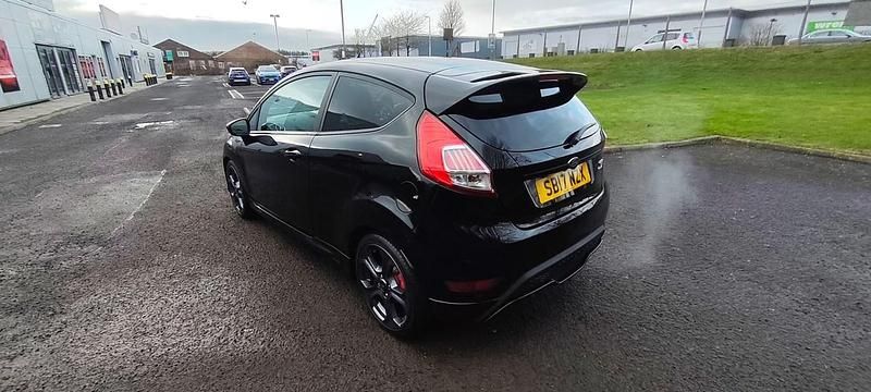Used Ford Fiesta ST 182 HP (133 kW) 2017 Black Hatchback