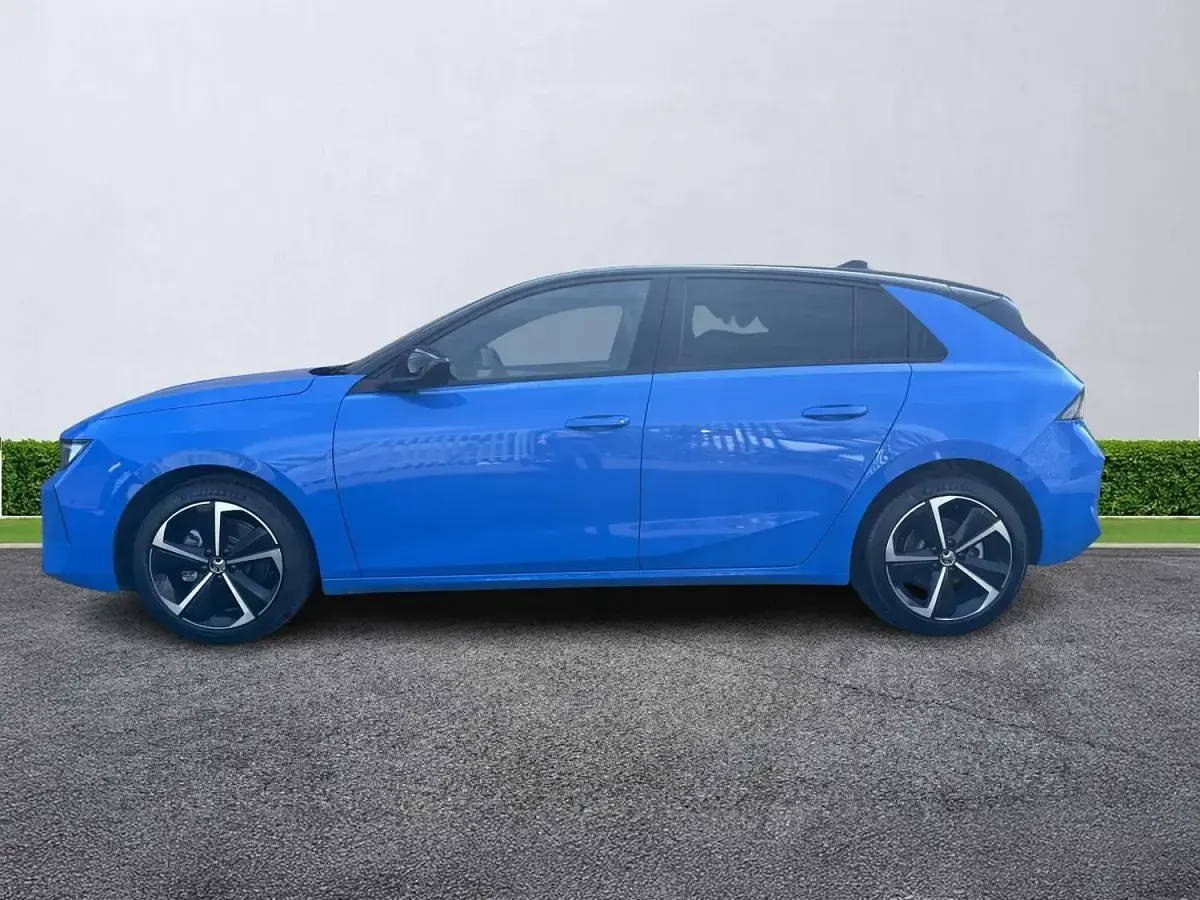 New Vauxhall Astra 2026 Athletic blue Hatchback