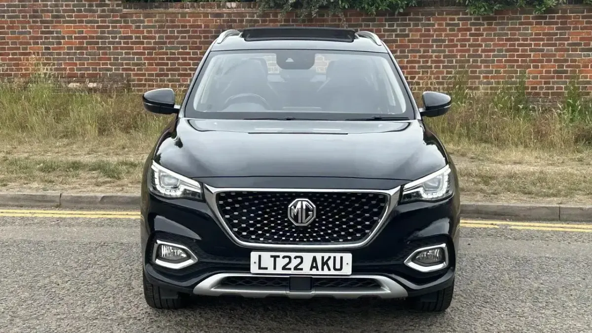 Used MG HS Exclusive 162 HP (119 kW) 2022 Black SUV