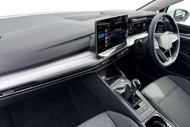 Used VW Golf VIII Match 150 HP (110 kW) 2025 White Hatchback