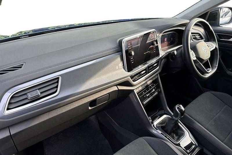 Used VW T-Roc Style 110 HP (80 kW) 2023 Blue SUV
