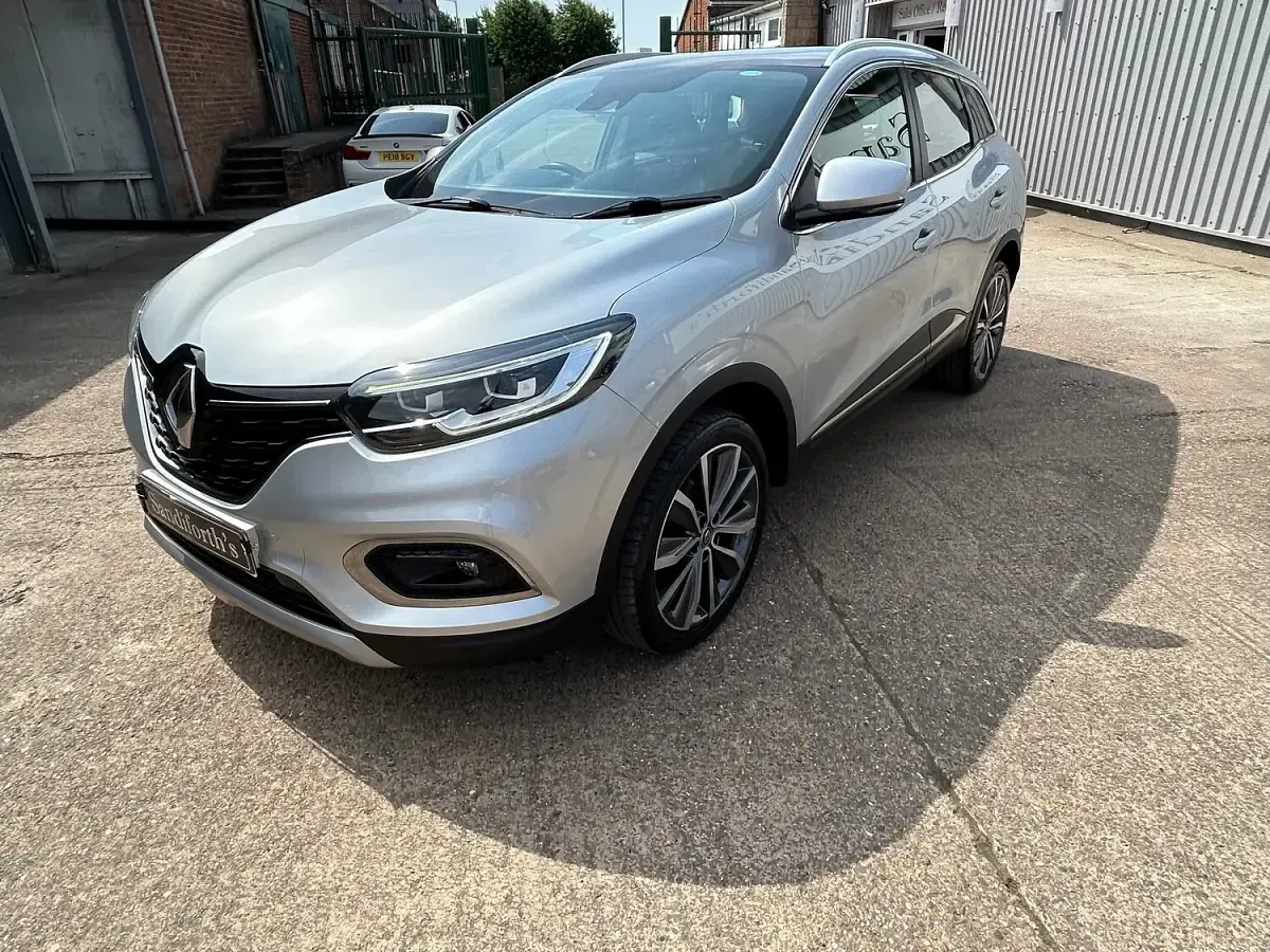 Used Renault Kadjar Version S 140 HP (102 kW) 2020 Grey SUV