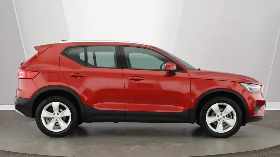 Used Volvo XC40 Core 161 HP (118 kW) 2023 SUV