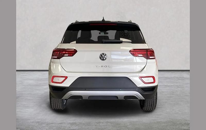 New VW T-Roc Match 147 HP (108 kW) 2026 Grey SUV