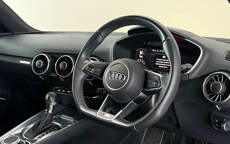 Used Audi TT Black Edition 180 HP (132 kW) 2018 Grey Coupe