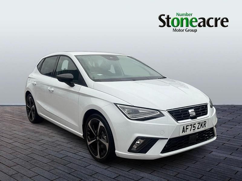 White New 2025 Seat Ibiza FR Sport Hatchback | £19,495 (Good price) - Image 1/4