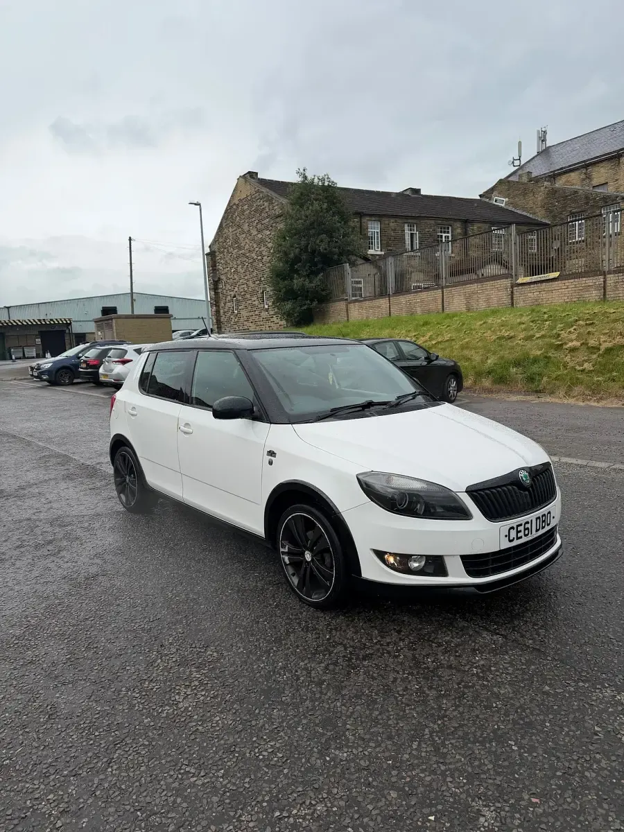 Used Skoda Fabia Monte Carlo 2011 White Hatchback