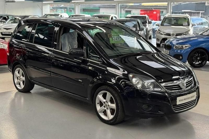 Used Vauxhall Zafira SRi 140 HP (102 kW) 2011 Black MPV