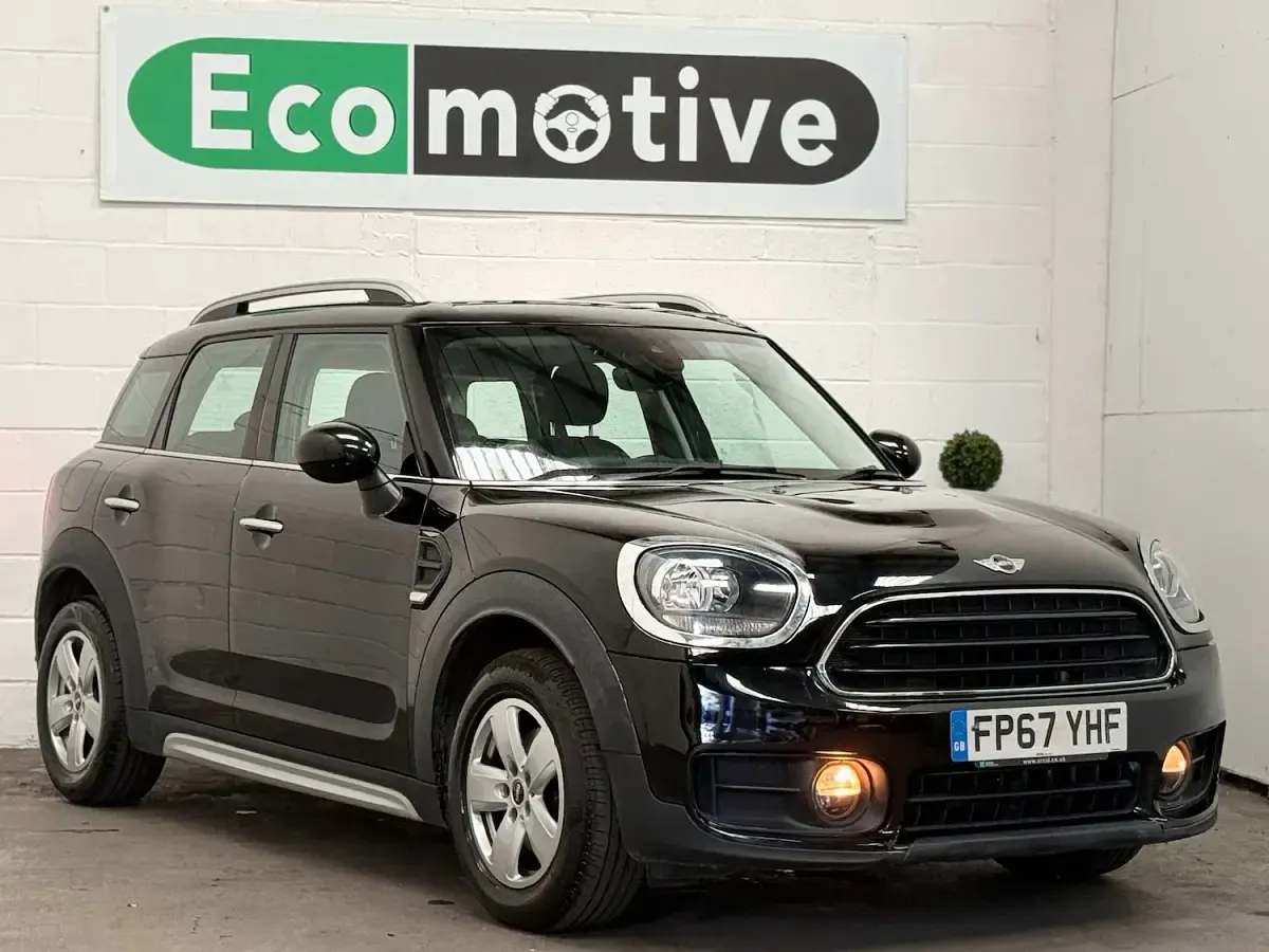 Used Mini Cooper D 150 HP (110 kW) 2017 Black Hatchback