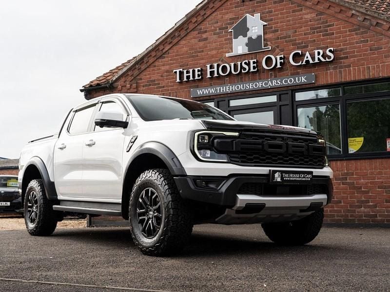 White Used 2025 Ford Ranger Raptor Pickup | £49,995 (Super price) - Image 1/4