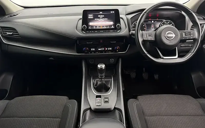 Used Nissan Qashqai Acenta Premium 140 HP (102 kW) 2023 Grey SUV