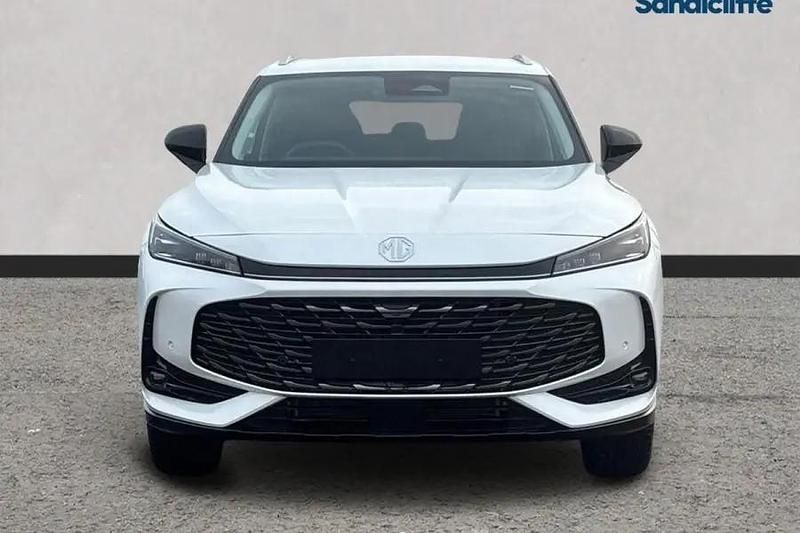 New MG HS Trophy 2025 Solid  white pearl SUV