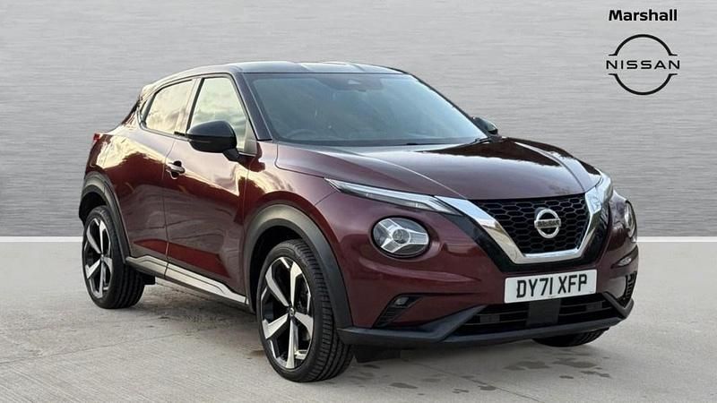 Red Used 2021 Nissan Juke Tekna SUV | £16,271 (Fair price) - Image 1/4