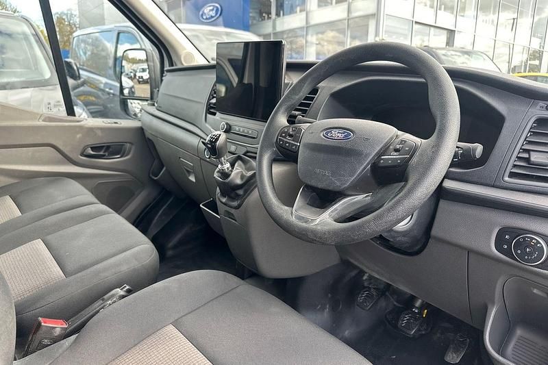 Used Ford Transit 130 HP (95 kW) 2025 Frozen white (solid colour) Cabriolet