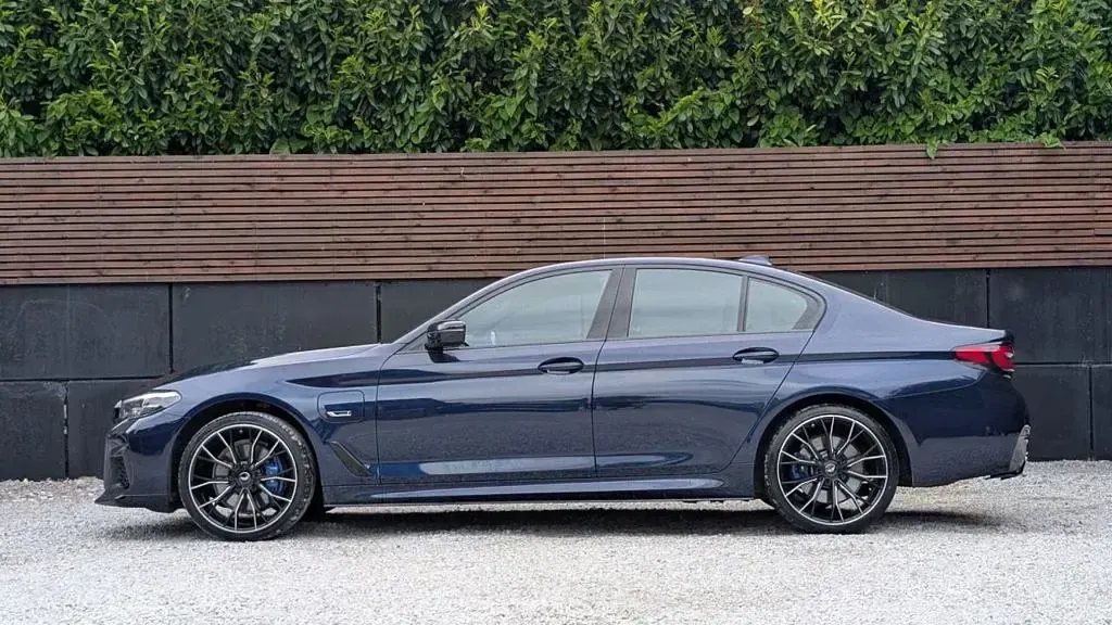 Used BMW 530e M Sport 2022 Blue Sedan