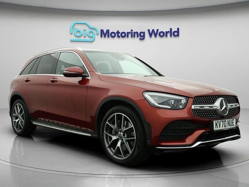 Red Used 2020 Mercedes E300 AMG Line Premium Estate | £27,600 (Good price) - Image 1/4