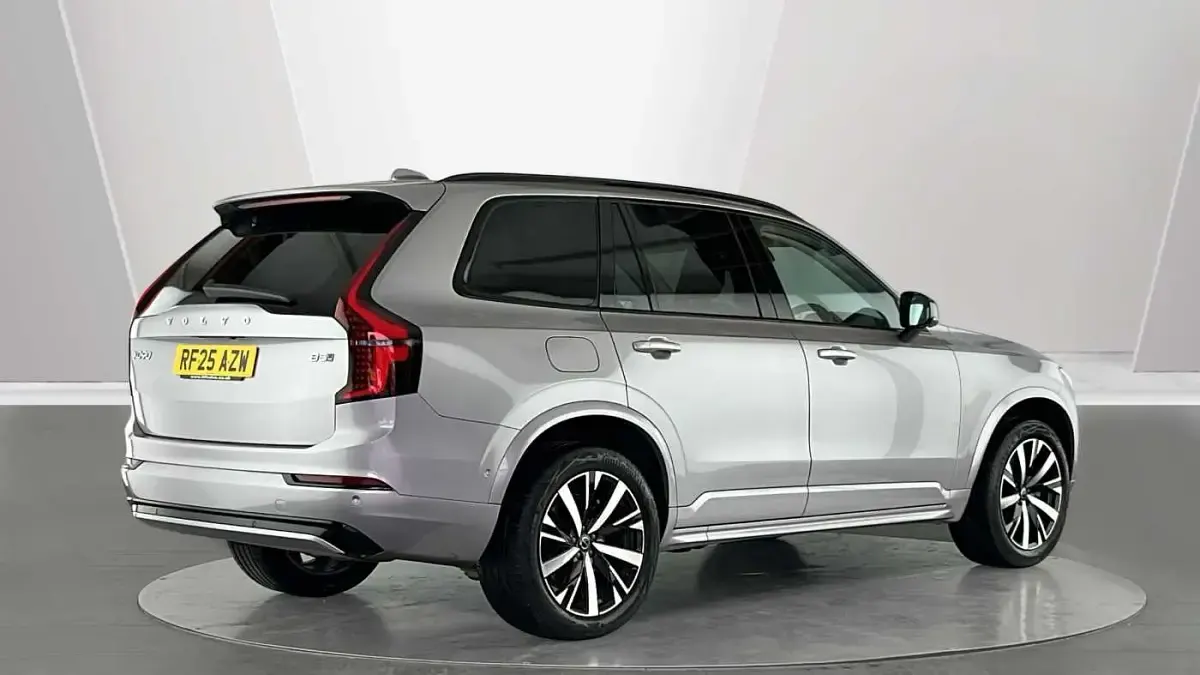 Used Volvo XC90 Plus 247 HP (181 kW) 2026 SUV