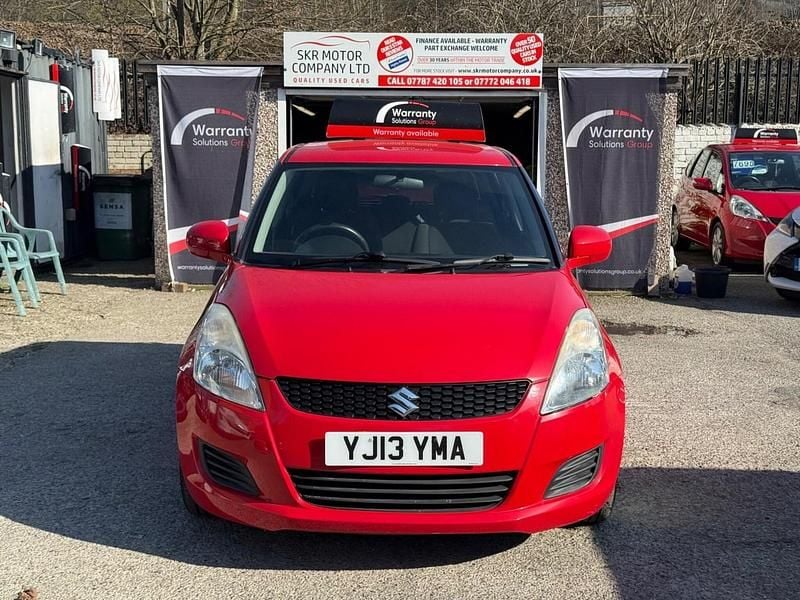Used Suzuki Swift 94 HP (69 kW) 2013 Red Hatchback