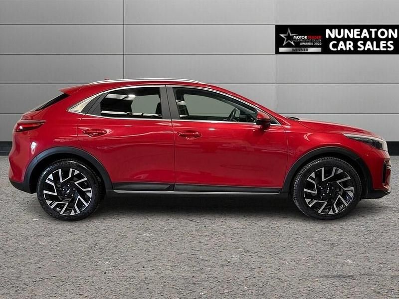 Used Kia XCeed 158 HP (116 kW) 2022 Red SUV