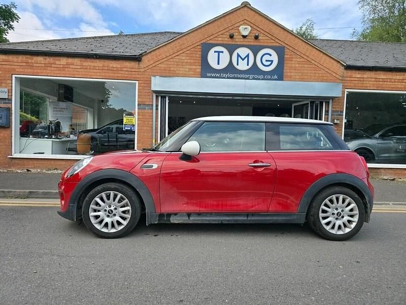 Used Mini Cooper D Hatch 116 HP (85 kW) 2014 Red Hatchback