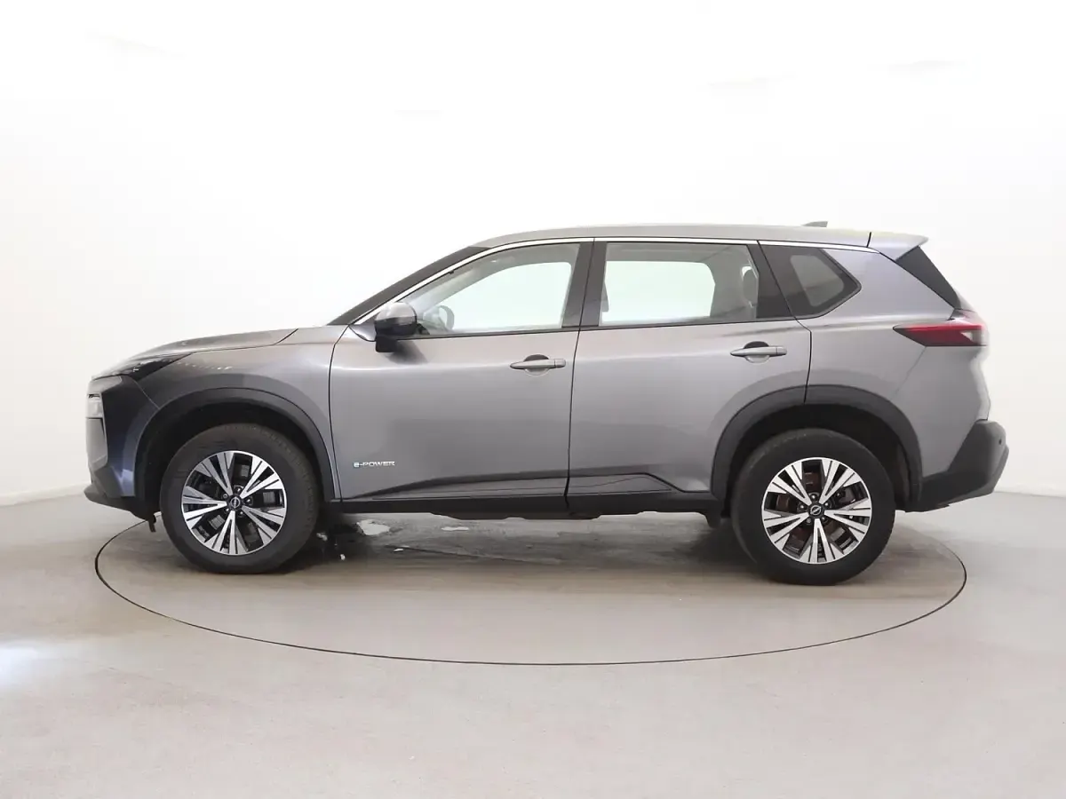 Used Nissan X-Trail Acenta Premium 213 HP (156 kW) 2023 Grey SUV