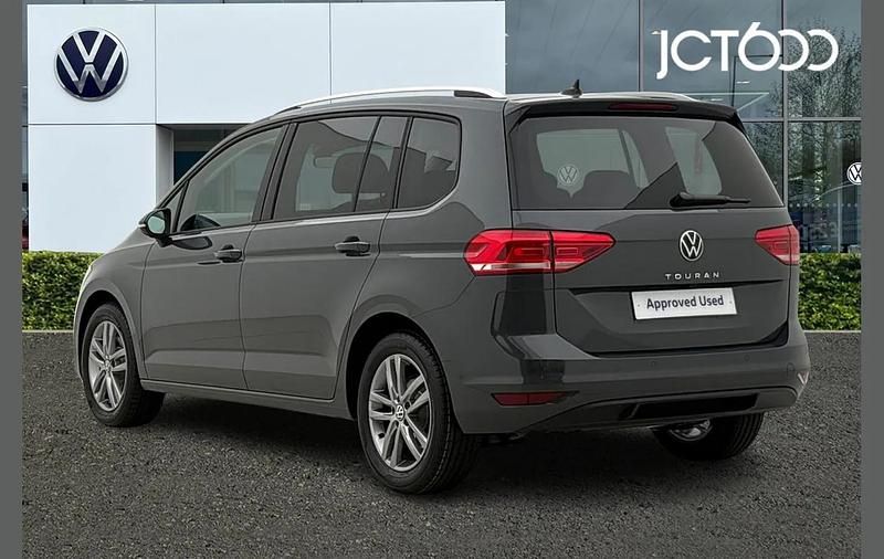 Used VW Touran Match 147 HP (108 kW) 2025 Grey MPV